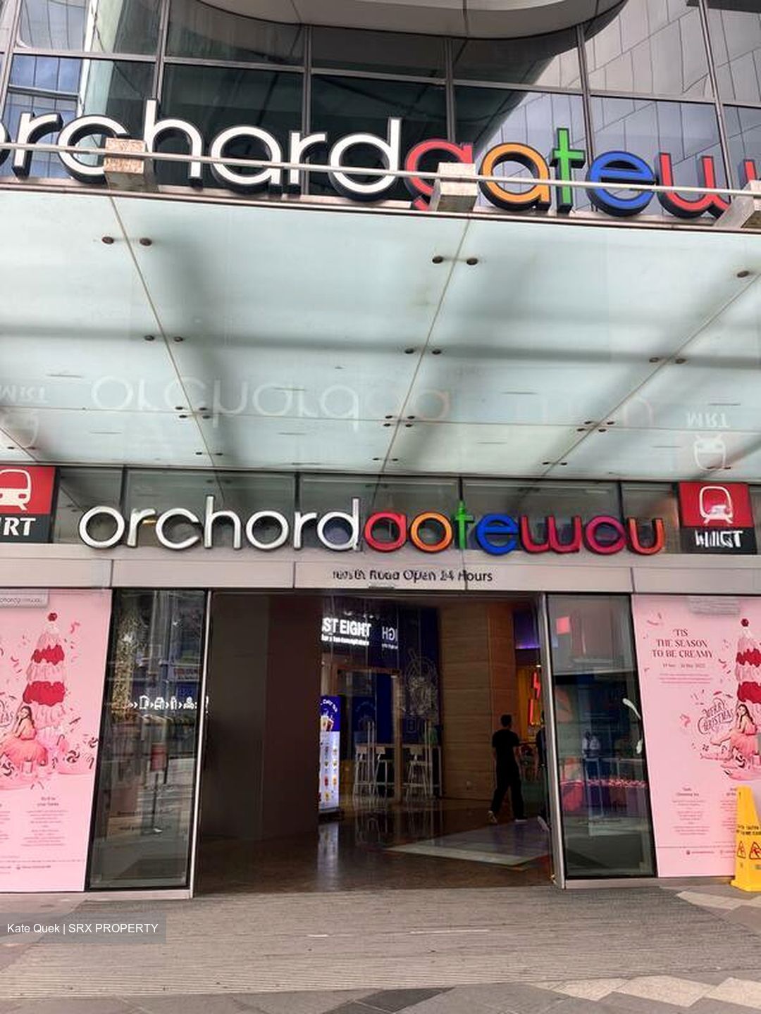 Specialists Shopping Centre (D9), Retail #454699481